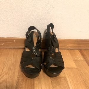 Gianni Bini Wedges